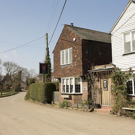 The Red Lion Stodmarsh Hotel แคนเทอร์เบอรี ภายนอก รูปภาพ